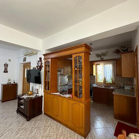 Albi'S Guesthouse Ksamil Luaran gambar