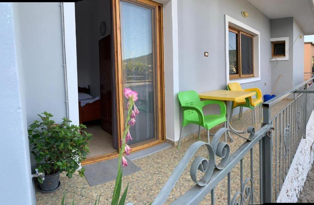Albi'S Guesthouse Ksamil Luaran gambar