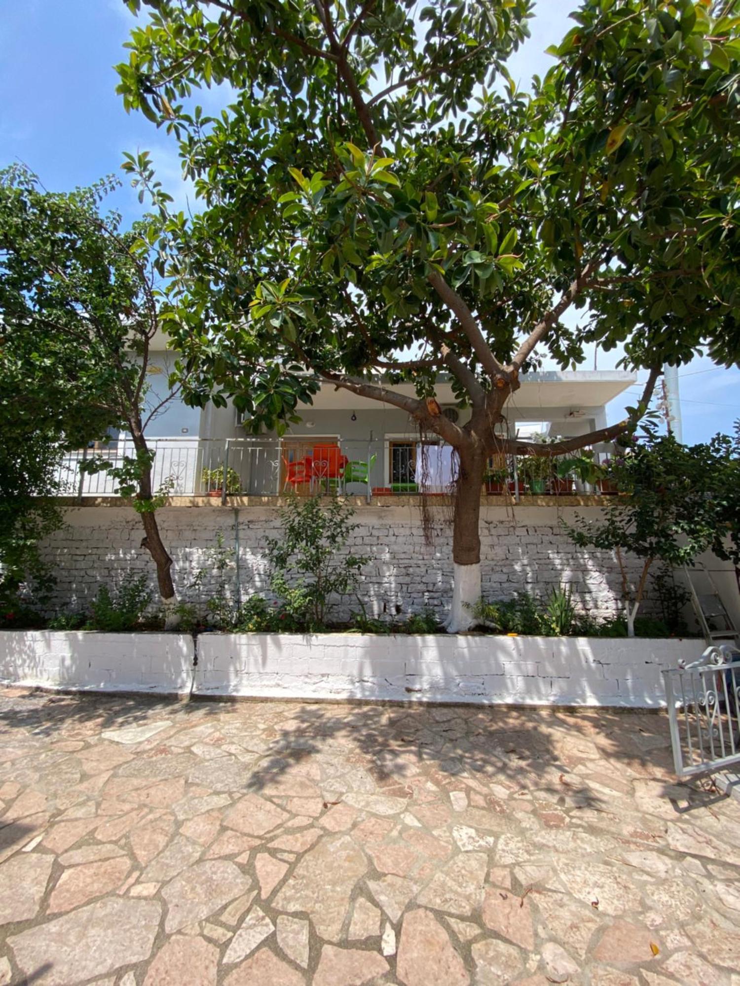 Albi'S Guesthouse Ksamil Luaran gambar